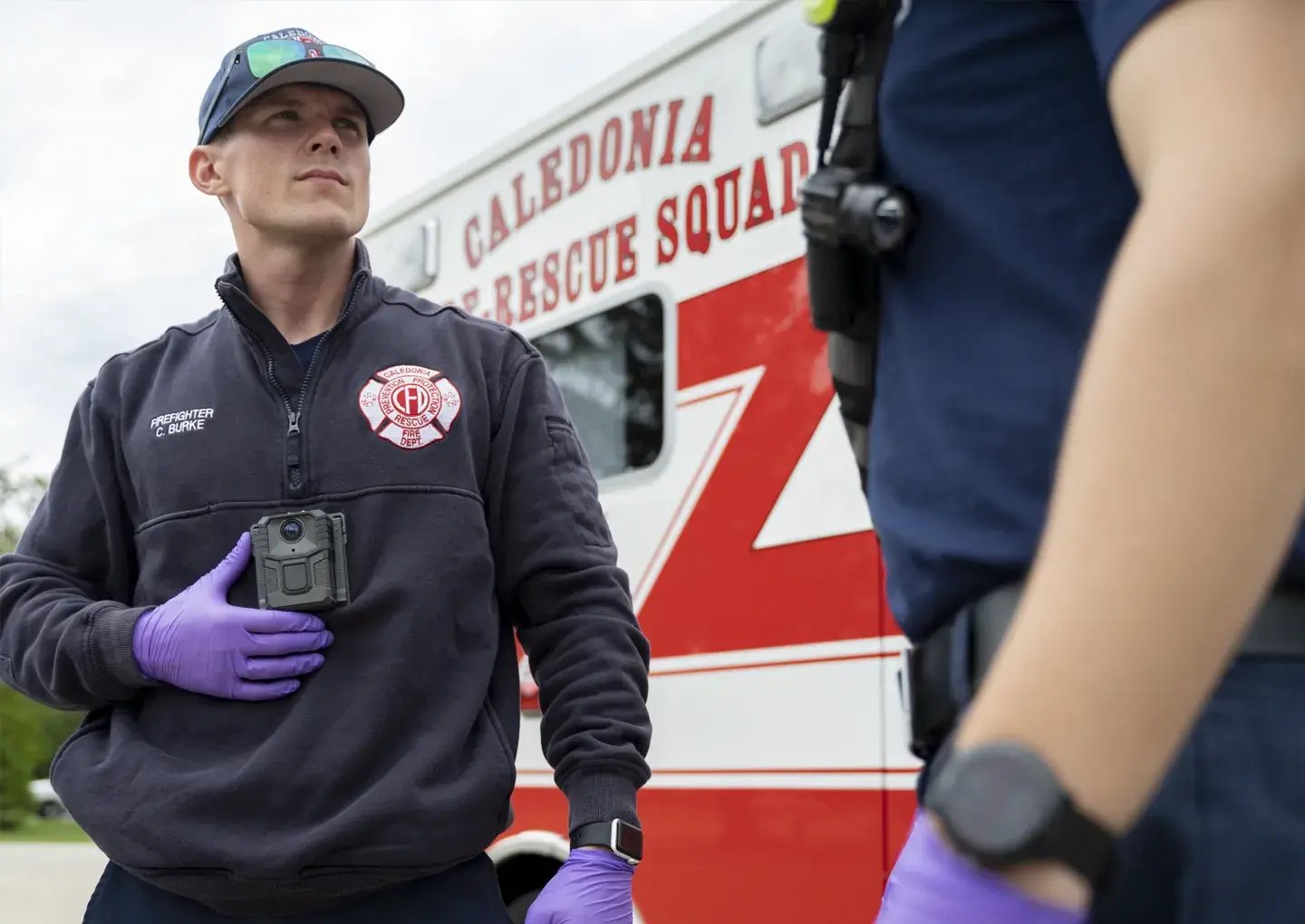 Firefight-emt-with-body-cam