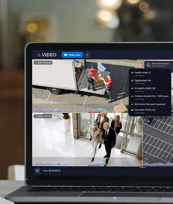 laptop-with-video-streams