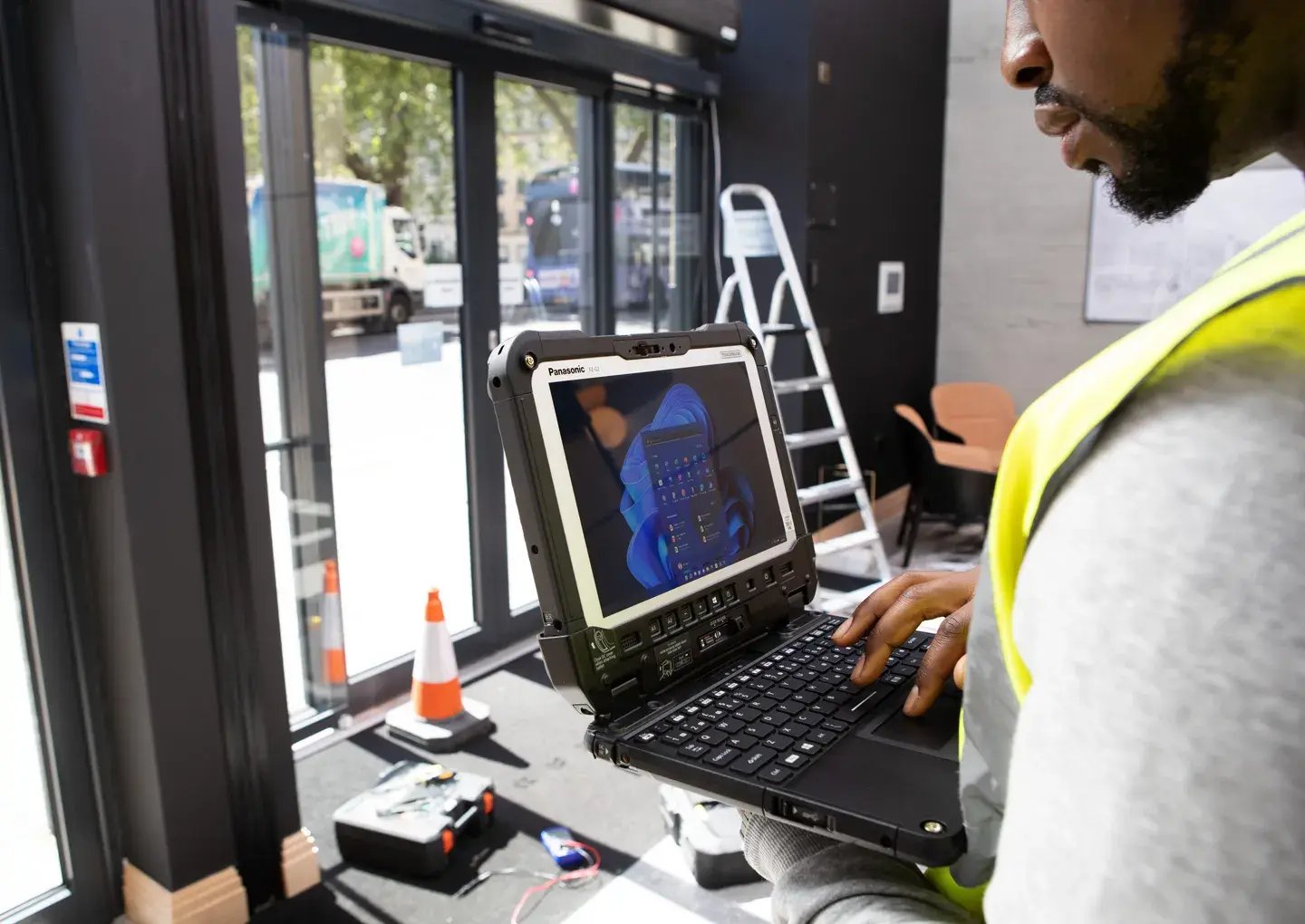 man-working-on-laptop