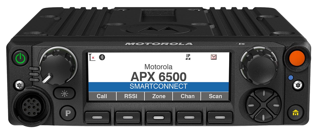 APX 6500 G1 Mobile E5 FRT_10degree SmartConnect-1280x1280